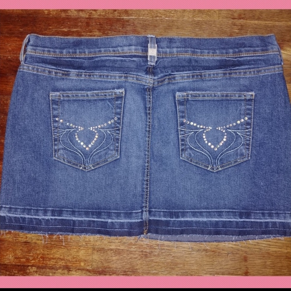 GLO by JLo - 2000s denim mini skirt with decals Rhinestone Y2K Jennifer Lopez